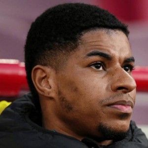 欧冠-曼联今夏五将离队可获超1亿英镑，欧冠资格或再增收|巴塞罗那|马库斯·拉什福德|天空体育|拉什福德|安德烈·奥纳纳_新浪体育_新浪新闻