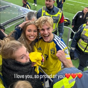 NBA直播-贝里瓦尔家人、女友现场观战瑞典：我们也没想到他能这么复出参赛